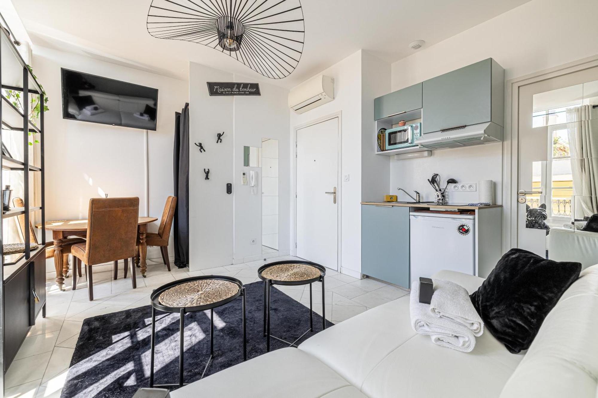 Private - Small Studio For Two At 5 Minutes From Croisette Κάννες Εξωτερικό φωτογραφία